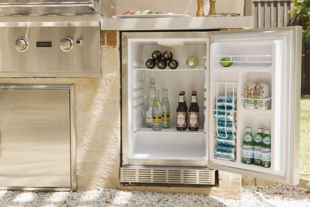 21" Coyote Refrigerator With Left Hinge - CBIR-L